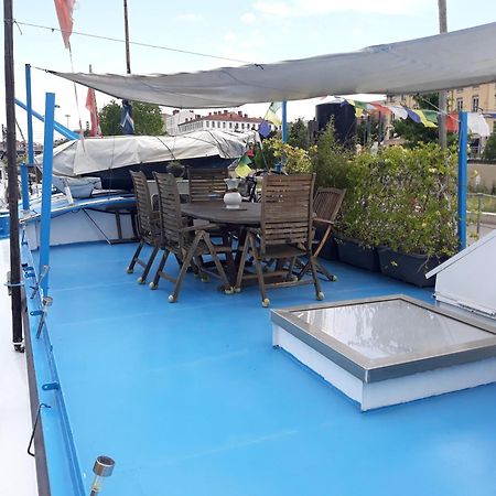 里昂Peniche L Oiseau Bleu公寓 外观 照片